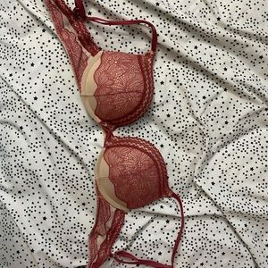 Victoria’s Secret Bombshell Bra